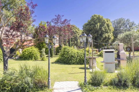 Paradis sur Terre, Provence