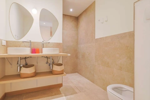 Anakena, Vakantiehuis, Côte d'azur, people: 10