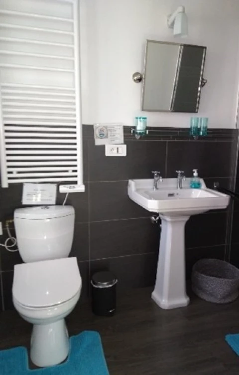 Au bord de la Dronne, vakantiehuisVilla, Dordogne / Nouvelle-Aquitaine, people: 6