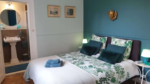 Au bord de la Dronne, vakantiehuisVilla, Dordogne / Nouvelle-Aquitaine, people: 6