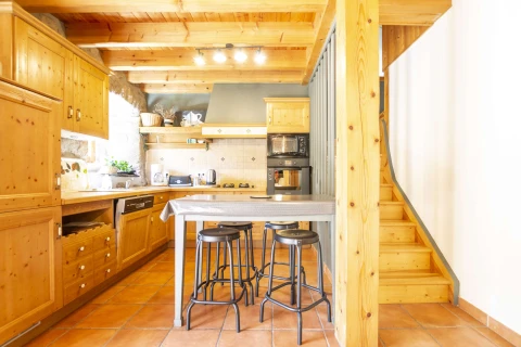 Au Mont d'Ardèche, Vakantiehuis, Ardeche, people: 21