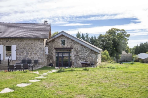 Au Mont d'Ardèche, Vakantiehuis, Ardeche, people: 21