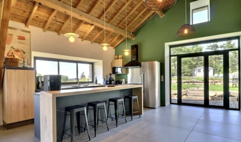 Au Mont d'Ardèche, Vakantiehuis, Ardeche, people: 21