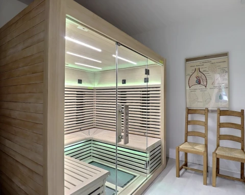 Au Mont d'Ardèche, Vakantiehuis, Ardeche, people: 21