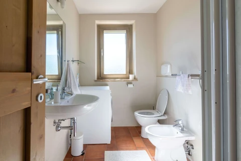 Azienda Mastro - Falerio, Vakantiehuis, Le Marche, people: 4