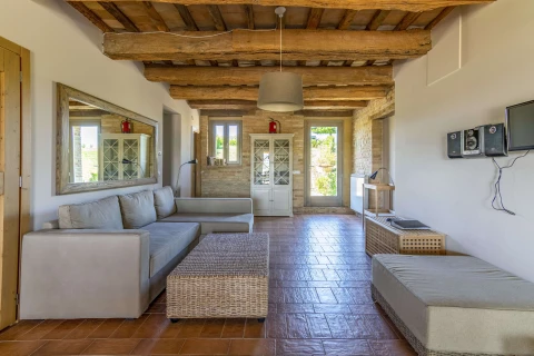 Azienda Mastro - Verdicchio, Vakantiehuis, Le Marche, people: 4