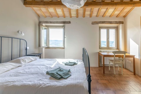 Azienda Mastro - Verdicchio, Vakantiehuis, Le Marche, people: 4