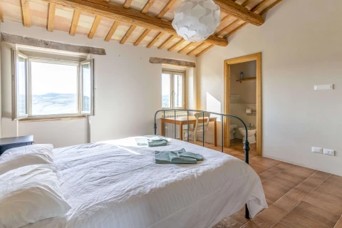 Azienda Mastro - Verdicchio, Vakantiehuis, Le Marche, people: 4