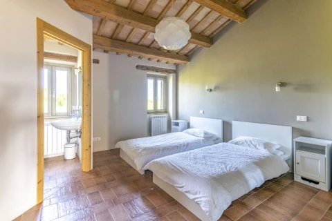 Azienda Mastro - Verdicchio, Vakantiehuis, Le Marche, people: 4