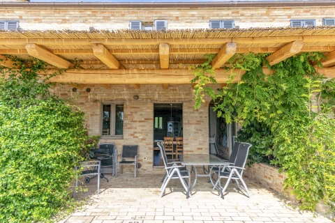 Azienda Mastro - Verdicchio, Vakantiehuis, Le Marche, people: 4