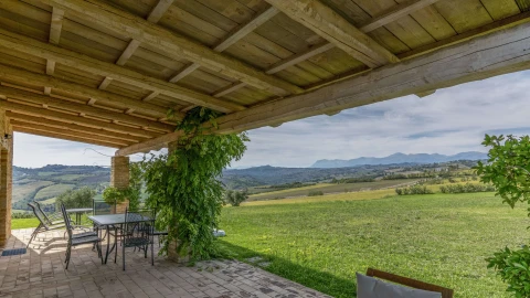 Azienda Mastro - Vino Cotto, Vakantiehuis, Le Marche, people: 6