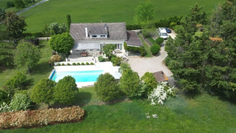 Boutouzet, Vakantiehuis, Dordogne / Nouvelle-Aquitaine, people: 8