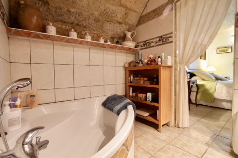 Carmen, Vakantiehuis, Provence, people: 6