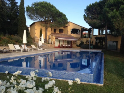 Casa Balou, vakantiehuisVilla, Costa Brava, people: 8