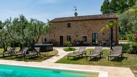 Casa Davide, Vakantiehuis, Le Marche, people: 6