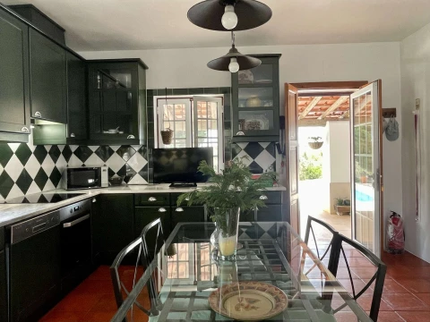 Casa dos Cedros, Vakantiehuis, people: 6