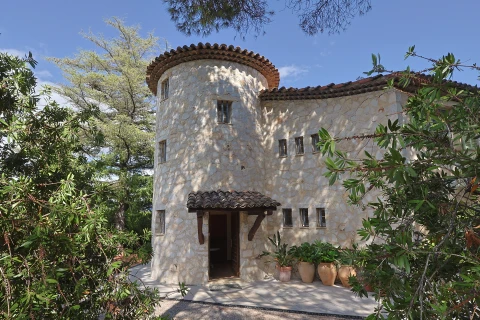 Holiday home in French Riviera for 18 people - Castel Carpe Diem