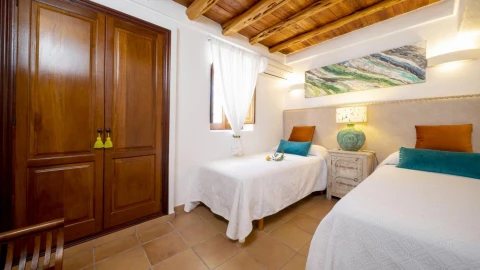 Finca San Lorenzo, Vakantiehuis, Ibiza, people: 14