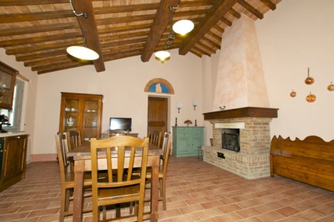 Giardino (le rose), vakantiehuisVilla, Toscane, people: 4