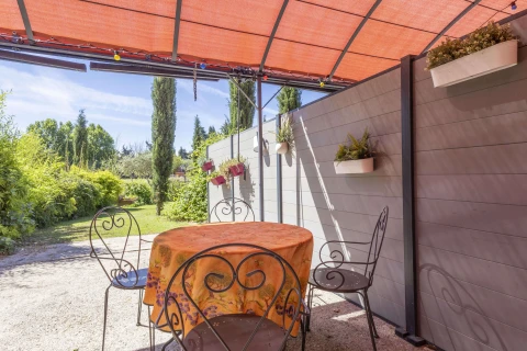 Gîte Les Conifères, Vakantiehuis, Provence, people: 4