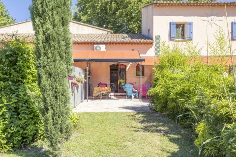 Gîte Les Conifères, Vakantiehuis, Provence, people: 4