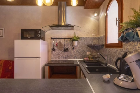 Gîte Les Conifères, Vakantiehuis, Provence, people: 4