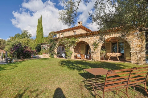Maison de vacances en Côte d'azur pour 8 personnes - La Bastide des Tourrettes