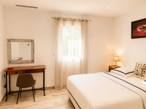 Holiday home in Provence for 8 people - La Bastide d'Olivienne