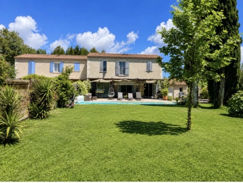 Holiday home in Provence for 8 people - La Bastide d'Olivienne