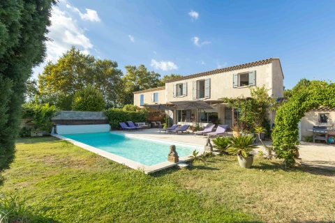 Holiday home in Provence for 8 people - La Bastide d'Olivienne