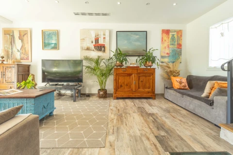 Holiday home in Provence for 8 people - La Bastide d'Olivienne