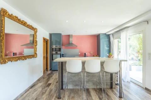 Holiday home in Provence for 8 people - La Bastide d'Olivienne