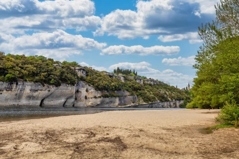 La Bâtisse de Rêve, Vakantiehuis, Ardeche, people: 8