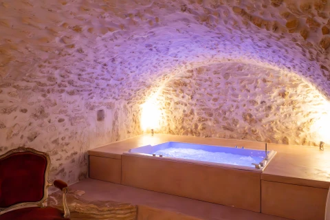 La Bâtisse de Rêve, Vakantiehuis, Ardeche, people: 8