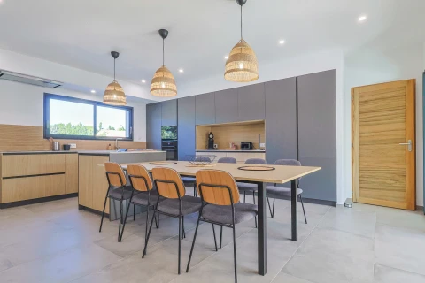 Holiday home in Provence for 8 people - La Casa Fabrielo