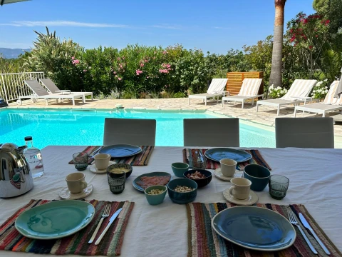 Vakantiehuis in Provence voor 12 personen - La Colline des Maures