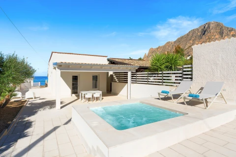 La Dolce Vita, Vakantiehuis, Sicilië, people: 4