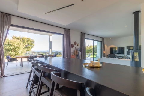 La Londe Gîte Bas, Appartement, Côte d'azur, people: 6