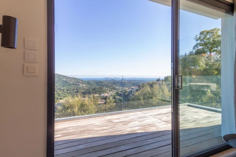 La Londe Gîte Haut, Appartement, Côte d'azur, people: 2