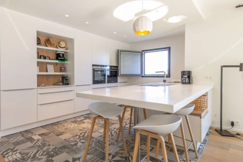 La Londe Gîte Haut, Appartement, Côte d'azur, people: 2