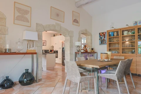 La Maison d'Agathe, Vakantiehuis, Provence, people: 6