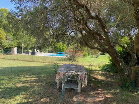 La Maison de Françoise, Vakantiehuis, Provence, people: 8