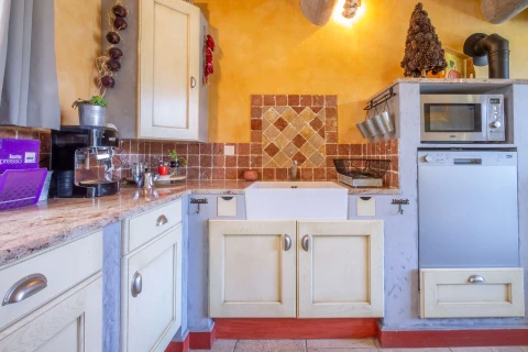 La maison de Laure, Vakantiehuis, Provence, people: 4