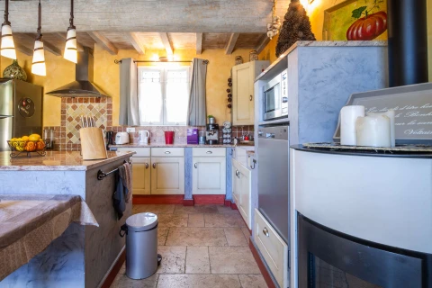 La maison de Laure, Vakantiehuis, Provence, people: 4