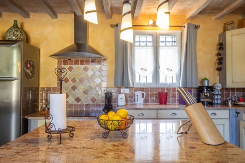 La maison de Laure, Vakantiehuis, Provence, people: 4