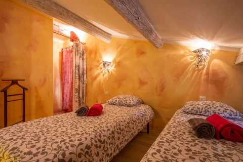 La maison de Laure, Vakantiehuis, Provence, people: 4