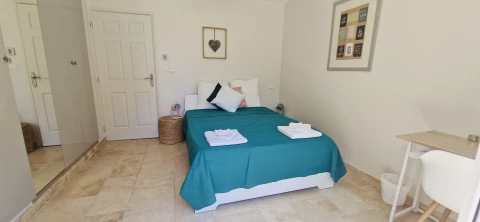 La Maison du Bonheur, Vakantiehuis, Provence, people: 10