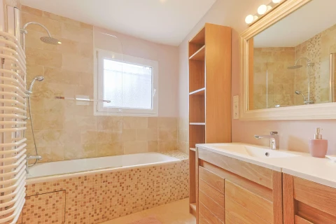 La Maison du Bonheur, Vakantiehuis, Provence, people: 10