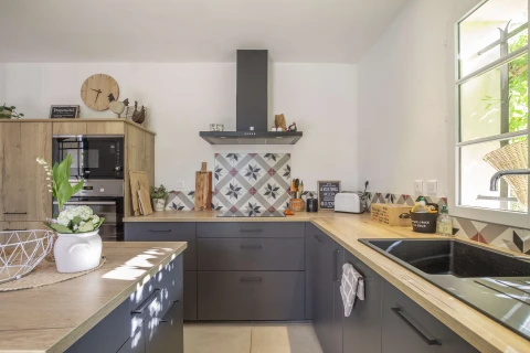 La maison Ugolin, Vakantiehuis, Provence, people: 6