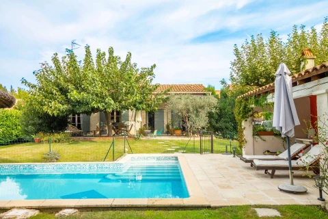 La maison Ugolin, Vakantiehuis, Provence, people: 6